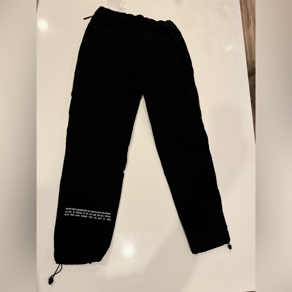 Zara Women’s Cargo Pants